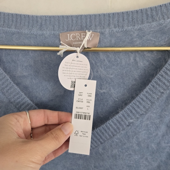 NWT J. Crew Brushed 100% Cashmere V-Neck Sweater Regatta Blue Size Large NEW - Picture 5 of 9